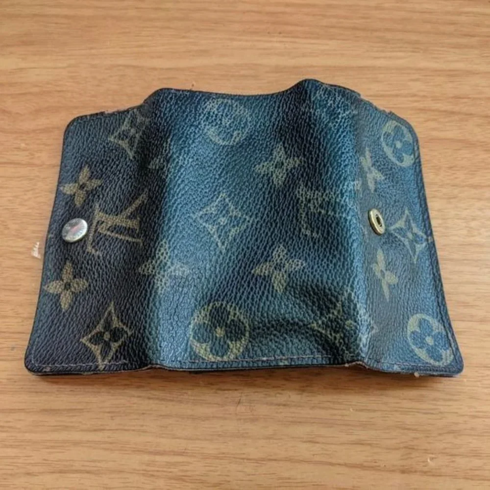 Louis Vuitton Monogram Key Holder/Wallet #1286💥PRICE DROP💥